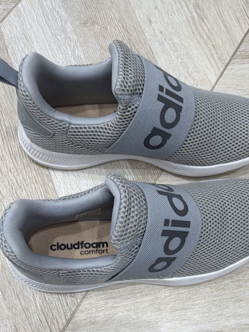 adidas Cloudfoam Comfort Men's Slip-On Sneakers US 9 Gray Mesh Low Top